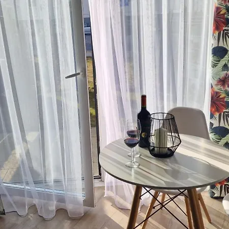 Wilczy Przy Malcie, Self Check-in, Free Parking Daire *